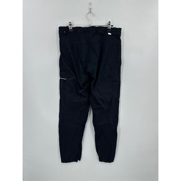 Nike Sportswear Essentials Utility Cargo Parachute Pants Black Size Medium NWOT - Picture 4 of 12